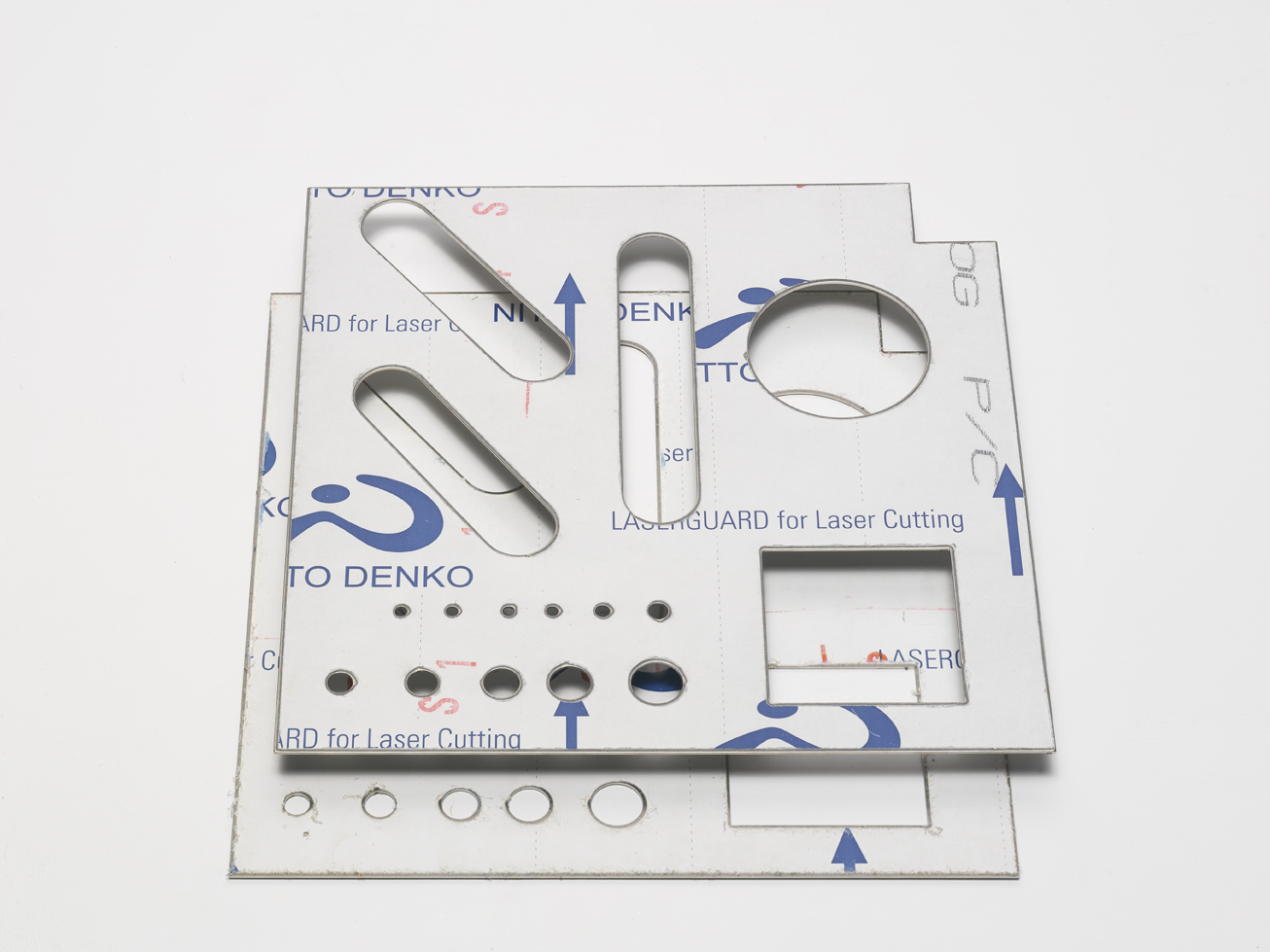 22 RB series 14 Beispiel Kantenverrundung von folierten Produkten