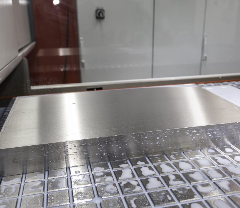 Precision grinding Stock removal of sheet metal Timesavers